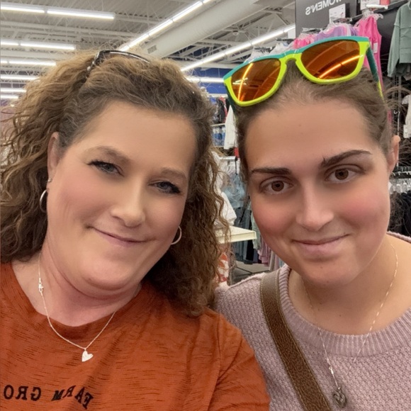 Meet your Posher, Alicia - Picture 12 of 16